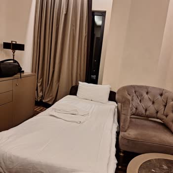 Ramada Golden Horn Odada Yoğun Rutubet Kokusu