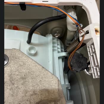 Üretim Hatası Nedeniyle Su Hortumu Gevşedi, Anakart Hasar Gördü, Ücretsiz Onarım Talebi