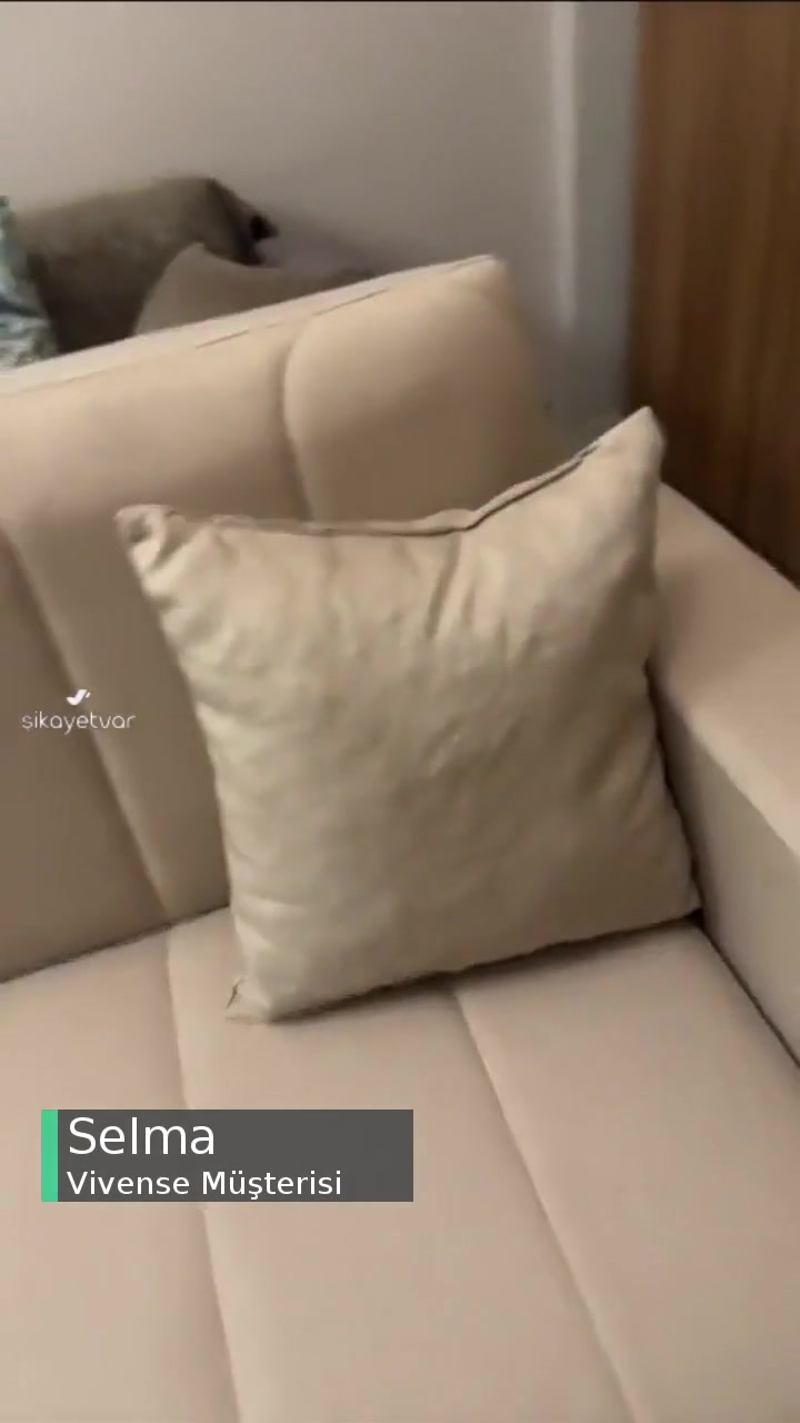 Vivense Kusurlu, Ucuz Bir Ürün videonun kapak resmi