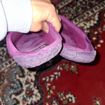 Gezer Kadın Ev Terliği Kalite Sorunu: Arka Kısım 10 Gün İçinde Parçalandı