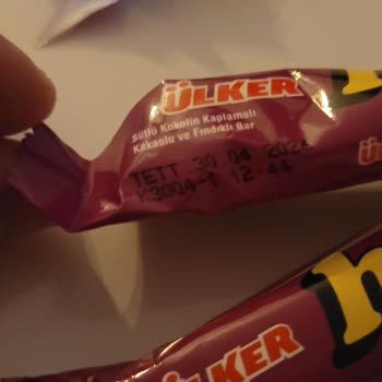 Ülker Hobby Çikolatasının Bayat Ve Kötü Tadına Dair Şikayet