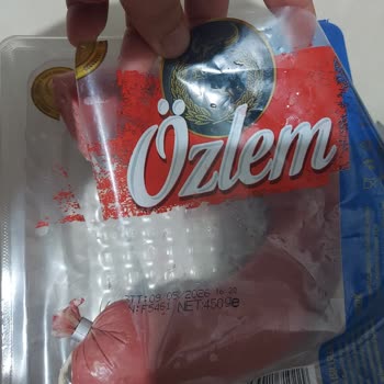 Açılmış Özlem Dana Sucukta Tavuk Tadına Benzer Koku, İade Reddi Ve Telafi Talebi