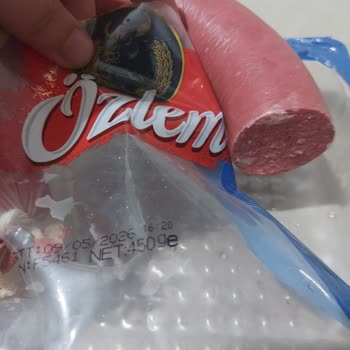 Açılmış Özlem Dana Sucukta Tavuk Tadına Benzer Koku, İade Reddi Ve Telafi Talebi