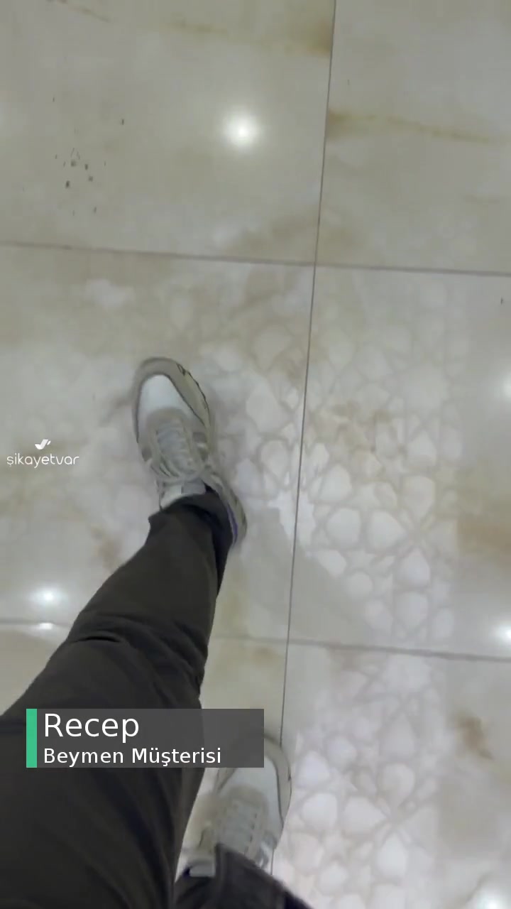 Beymen'den Alınan Ayakkabının Gıcırtı Yapması videonun kapak resmi