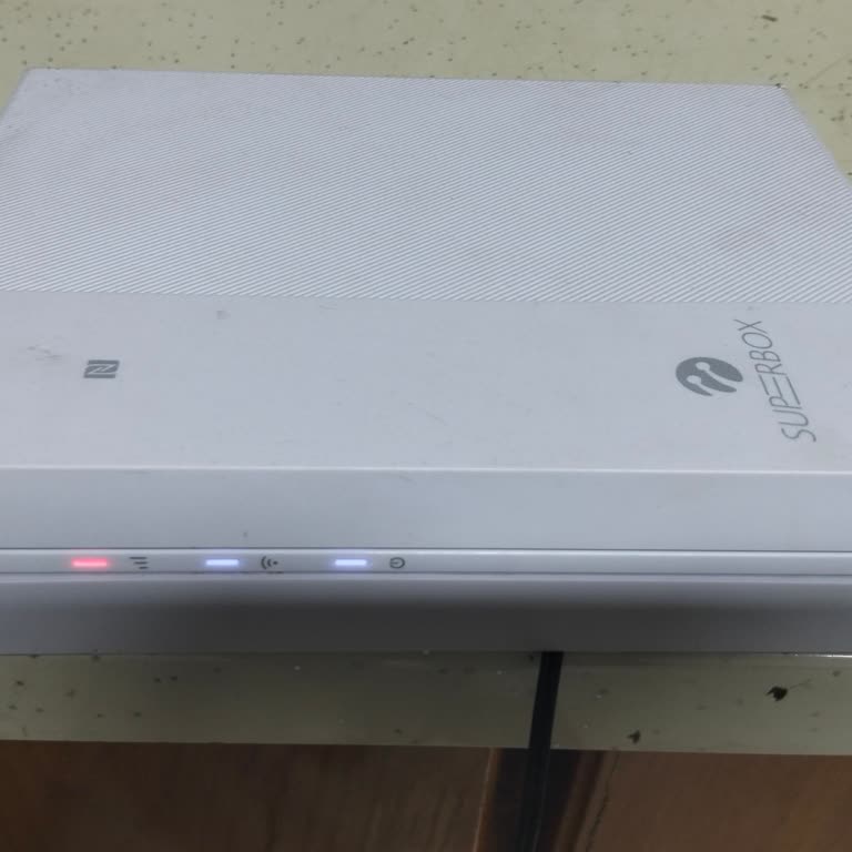 Superbox Modemi Aşırı Isınması Ve Sürekli İnternet Kesintileri Çözülmedi