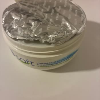 Nivea Soft Kremin Yarı Açık Koruma Jelatini Hijyen Şikayeti