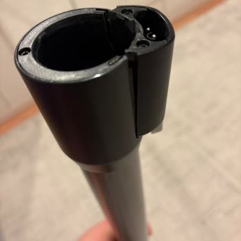 Philips 7000 Dik Süpürge Boru Bağlantısının Aniden Kırılması Ve Garanti Talebi