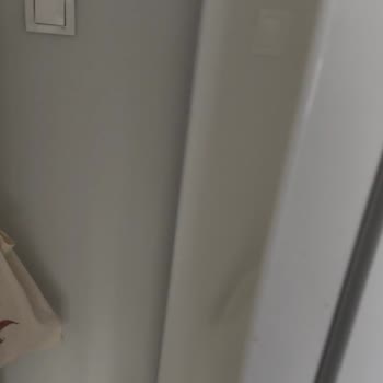 Patlayan Şişe Nedeniyle Nikah Kaçırma Ve Evde Büyük Kirlilik