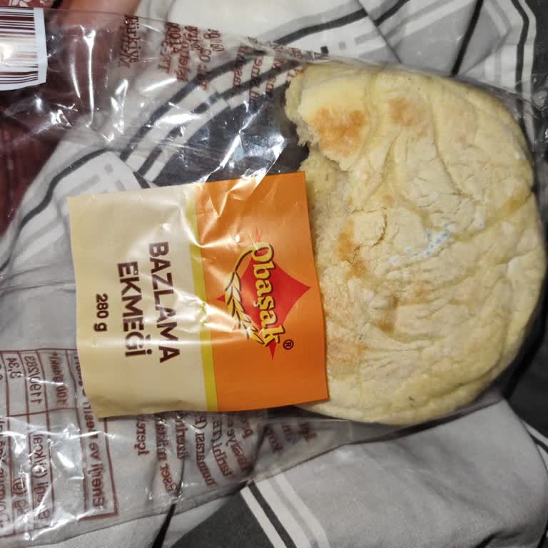 Küflü Ekmeğin Değiştirilmesi Ve Özür Talebi