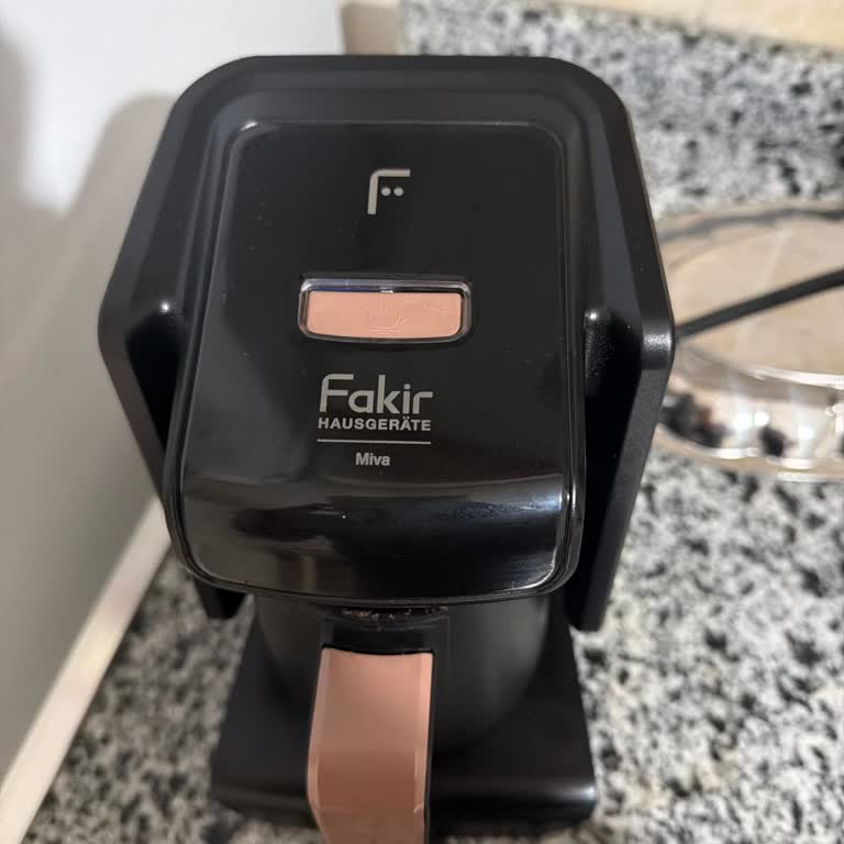 Fakir Miva Kahve Makinesi İlk Kullanımda Sızdırıyor, Değişim Veya İade İsteniyor