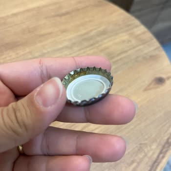 Kızılcahamam Sodayı Şişe Kapakları Ve Ağızında Pas Görüldü, Hijyen Endişesi
