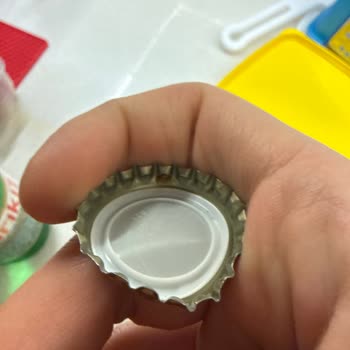 Paslı Kapak Cam Şişede Sağlık Endişesi