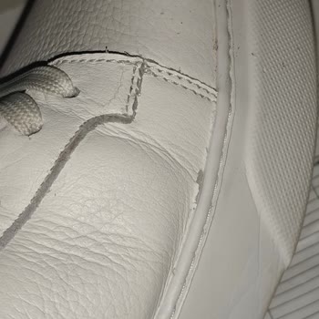 Tamer Tanca Boyası Soyulan Ayakkabı İçin İade Reddi