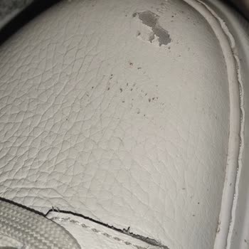 Tamer Tanca Boyası Soyulan Ayakkabı İçin İade Reddi