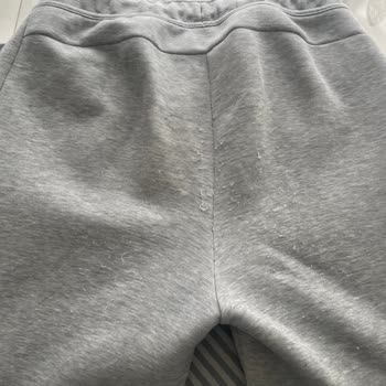 Nike Tech Eşofman Altında Tüylenme, Mağaza Kullanıcı Hatası Dedi, İade Talebi