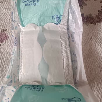 Molped Antibakteriyel Pedde Şiddetli Tahriş Ve Yapışmama Sorunu