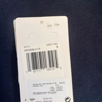 Sneaks Up Mağazasında Defolu Tişört Ve İade Reddi