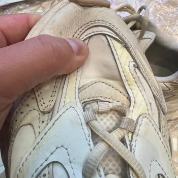 Lacoste Ayakkabısında Renk Atması Ve Dikiş Açılmaları Kabul Edilemez