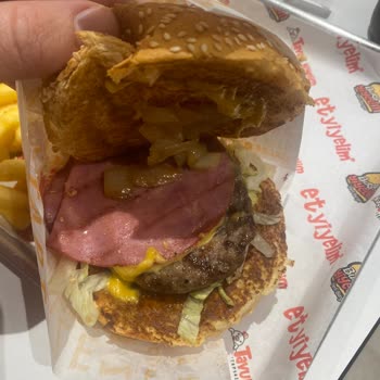 Kasap Burger Porsiyonu Küçüldü, Hayal Kırıklığı Yaşadık