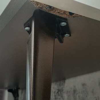 Milena Şifonyerinde Kırılan Sunta İçin Garanti Kapsamında Ücretsiz Onarım Talebi