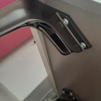 Milena Şifonyerinde Kırılan Sunta İçin Garanti Kapsamında Ücretsiz Onarım Talebi