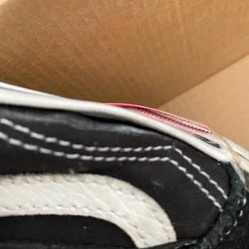 Boyner'den Aldığım Vans Ayakkabısında Hızlı Çatlak Ve Açılma İade Ve Değişim Talebi