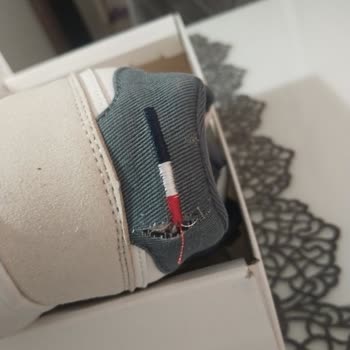 Arka Kısmı Yırtılan Ayakkabının Üretim Hatası Olarak Değerlendirilmesi Ve Değişim Talebi