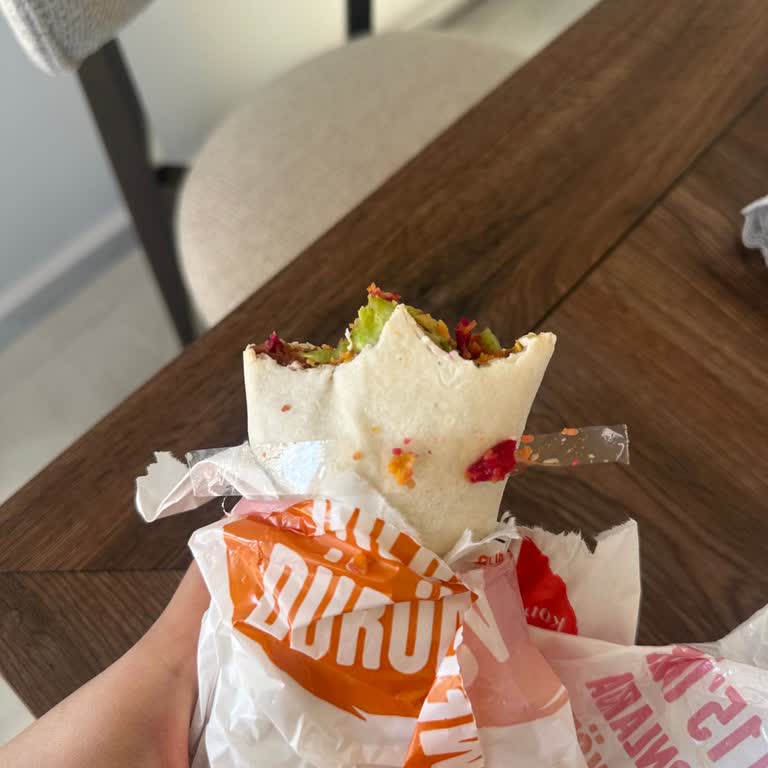 Komagene Dürümde Jelatin Parçası Bulunması Hijyen Ve Sağlık Endişesi