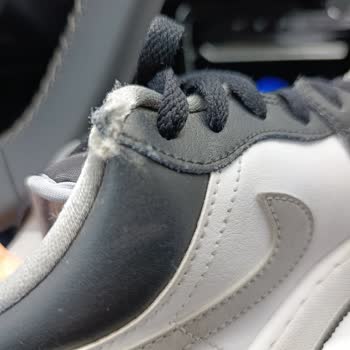 Ayıplı Spor Ayakkabı İçin Değişim Ve İade Talebi