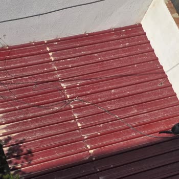 İzinsiz TurkNet Kabloları Bahçemde Güvenlik Riski Oluşturuyor