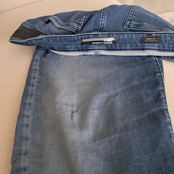 Pantolon Yırtıldı, İade Ve Değişim Sağlanmadı