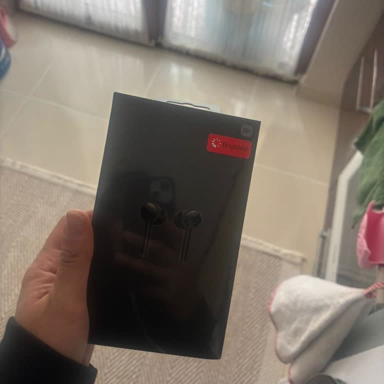 Sağ Kulaklık Çalışmıyor, İade İçin Servis Raporu Şartı