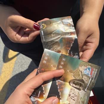 Sandland Neredeyse Tüm Heykeller Tanınmayacak Haldeydi