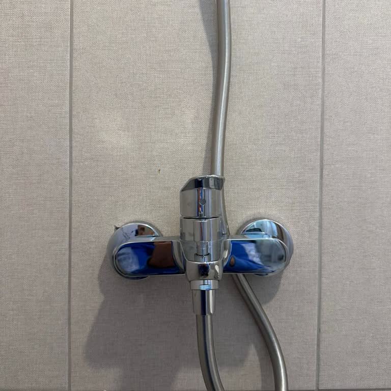 Vitra Banyo Bataryasında Garanti Servisi Ücretsiz Deyip 1.200 TL Ücret Aldı Ve Montaj Hatalı
