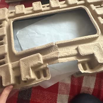 HP Victus Laptopumun Servis Sonrası Özensiz Paketlemesi Güvenimi Zedeledi