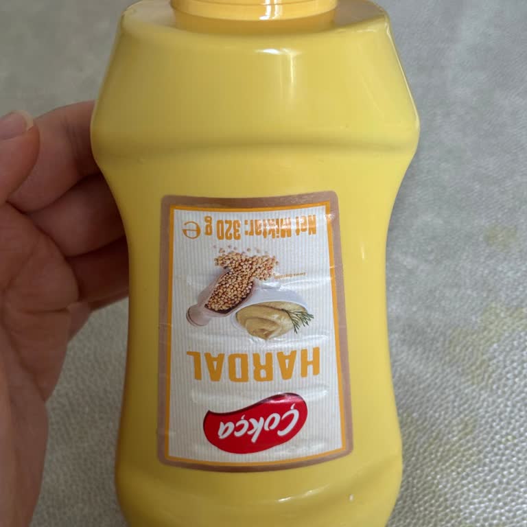 A101'de Son Kullanma Tarihi Geçmiş Ve Folyo Delikli Hardal Şikayeti