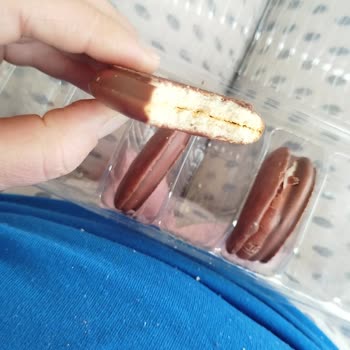 Aydın Karacasu’daki BİM Marketten Luppo Sandviç Kekte Krema Eksikliği