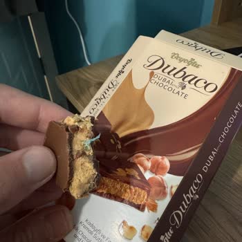 Beyoğlu Dubaco Çikolatasında Plastik Parça: Hijyen Ve Güvenlik Şikayeti