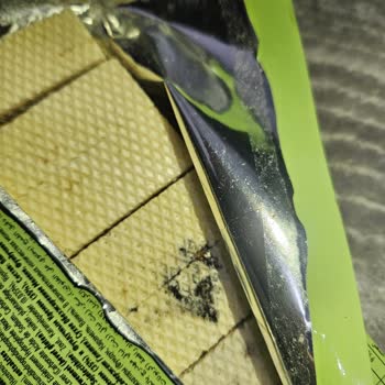 Torku Gofret’te Belirlenemeyen Siyah Madde, Sağlık Riski Ve Cevapsız Şikayet