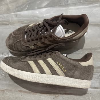 SuperStep Mağazasında Ayakkabı Deformasyonu Ve Haksız Reddetme