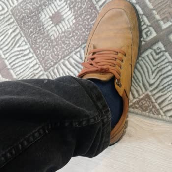 Kısa Sürede Dikişi Açılan Ayakkabılar İçin Şirketten Cevap Gelmedi Ve İade Bekliyorum