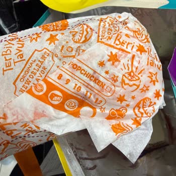 Yemeksepeti'nde Geciken Sipariş Ve Bozulmuş Yemek Nedeniyle Tam İade Talebi