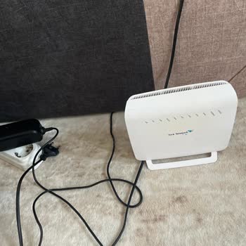 Sürekli Kesintili Ve Hızsız İnternet Sorunu İçin Çözüm Talebi