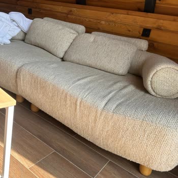 Koltuk Takımı Çöktü, Mağaza Kapandı Ve Şikayetime Cevap Gelmedi