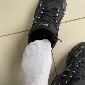 Ayakkabının Boyası Çorapları Boyuyor Ve Değişim Talebim Reddedildi