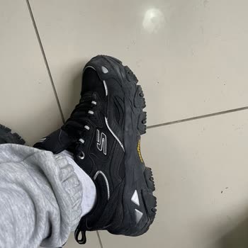 Ayakkabının Boyası Çorapları Boyuyor Ve Değişim Talebim Reddedildi