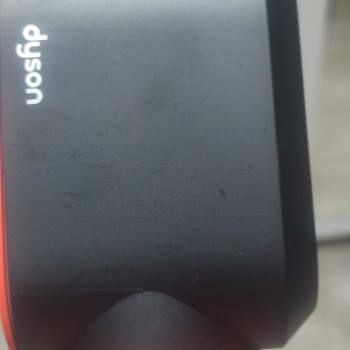 Sıfır Olarak Aldığım Dyson Airwrap Üzerindeki Çiziklerden Değişim Talebi