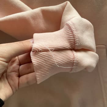 Kol Dikişi Açılan Ve İlk Yıkamada Tüylenen Sweatshirt İçin Değişim Talebi