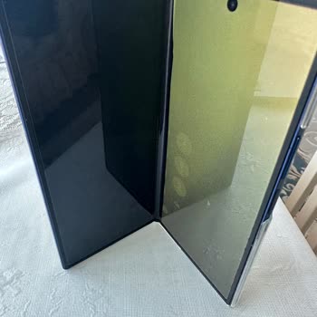 Garanti Kapsamı Dışında Söylenen Katlanabilir Telefon Arızası Ve Para İadesi Talebi