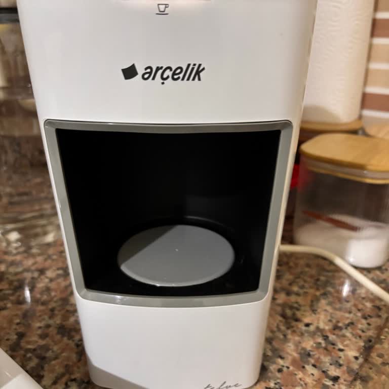 Arçelik K3300 Kahve Makinesi Yarıda Kesiliyor, Ayıplı Ürün Değişimi Talep Ediliyor